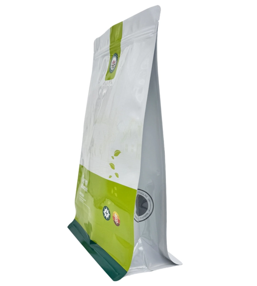 Custom Printed 15kg 20kg Dog Cat Litter Pet Treat Pet Snack Food Packaging Bag With Zipper and Window