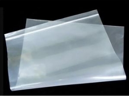 What are the uses of transparent PE bags?